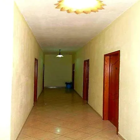 Geraldo 3* Gjirokastër