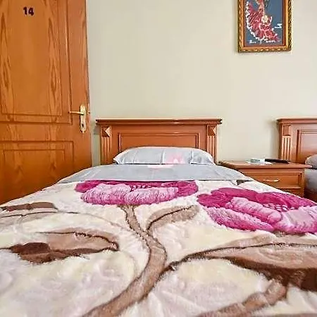 Geraldo 3* Gjirokastër