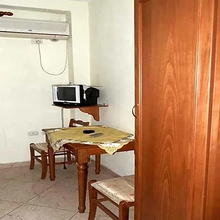 Geraldo 3* Gjirokastër